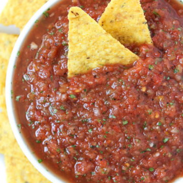 Blender salsa in a bowl with tortilla chips