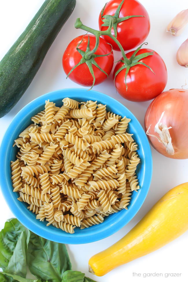 Ingredients for garden vegetable pasta