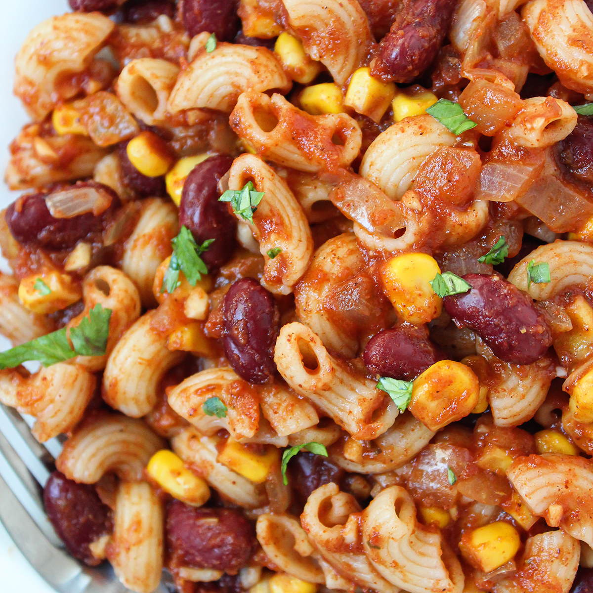 Vegan Chili Mac (30 Minute!) The Garden Grazer