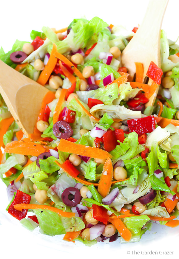 Vegan Italian Chopped Salad with Zesty Vinaigrette | The Garden Grazer