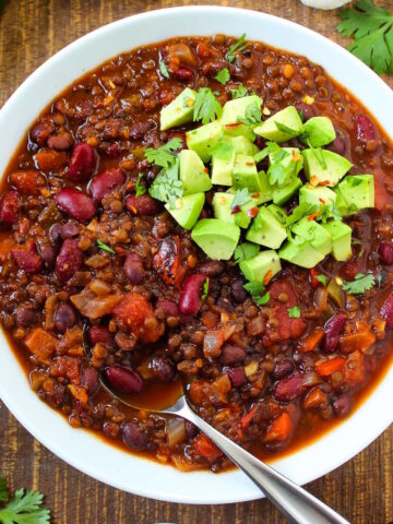 Black lentil chili cover photo