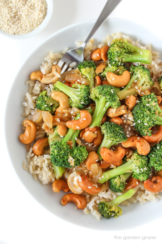 Broccoli Cashew Stir Fry