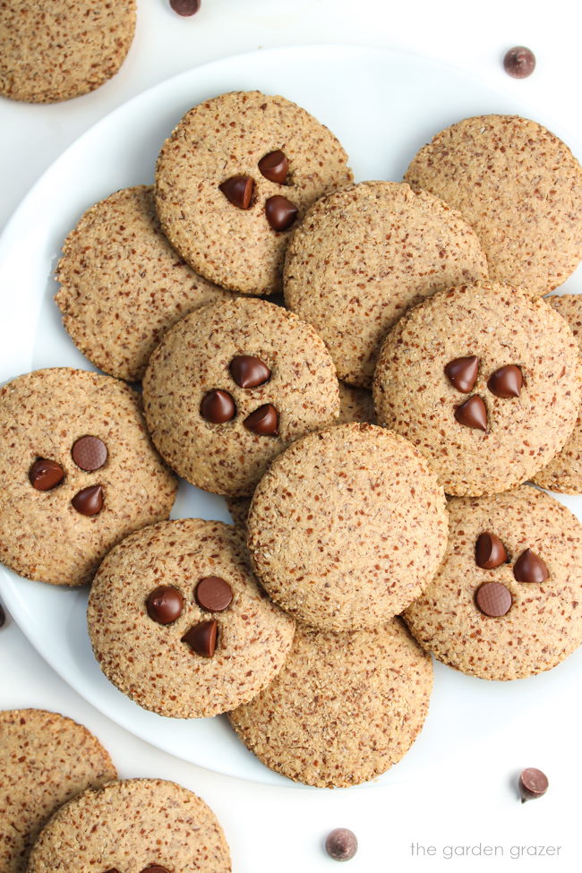 Almond flour and cinnamon cookies on a white plate