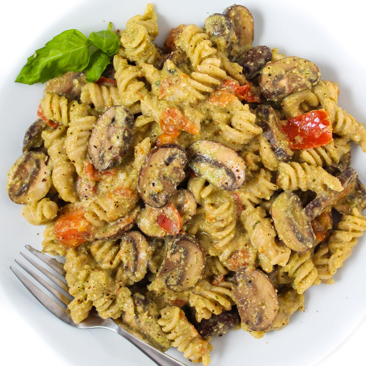 Mushroom Pesto Pasta (Vegan, OilFree!) The Garden Grazer